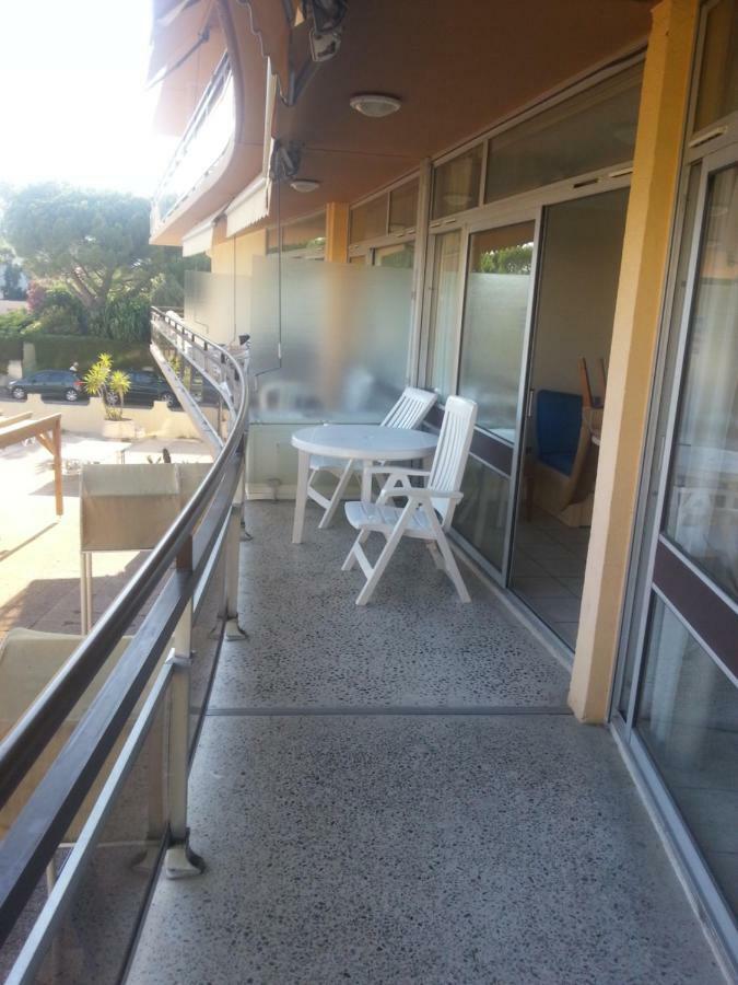 Apartment Heliotel Marine 4* Bord De Mer Saint-Laurent-du-Var Dış mekan fotoğraf